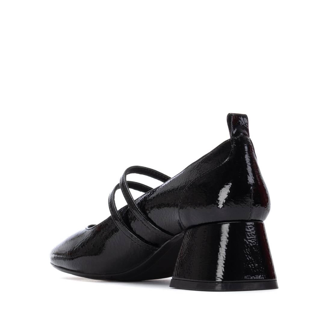 XTI Women's shoes 144255