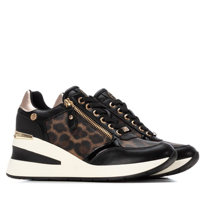 XTI Women's sneakers 144378
