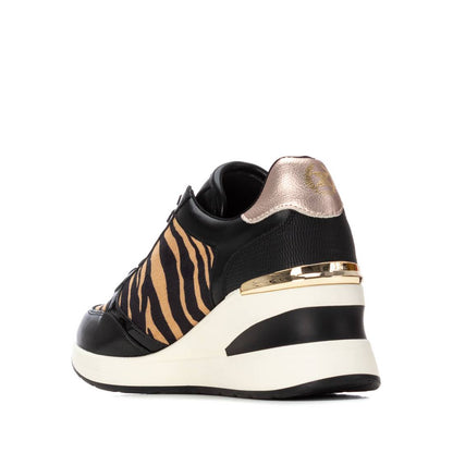 XTI Women's sneakers 144378