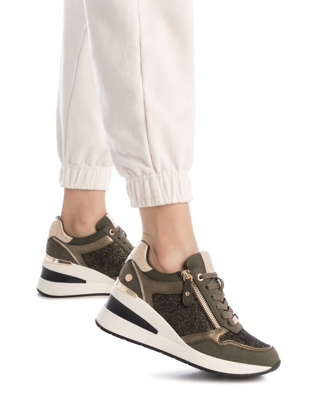 XTI Women’s sneakers 144379