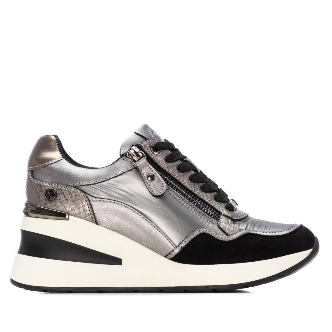 XTI Women’s sneakers 144382