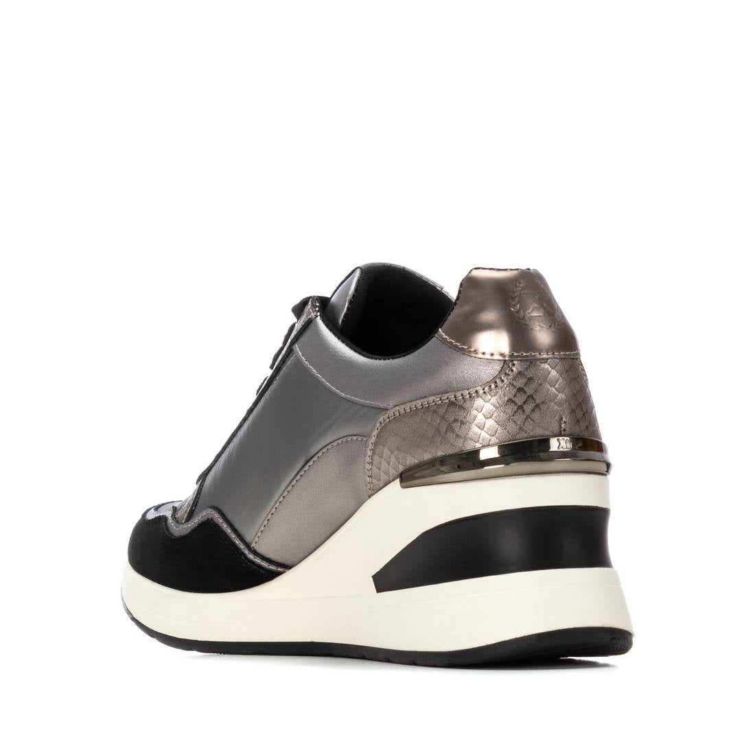 XTI Women’s sneakers 144382