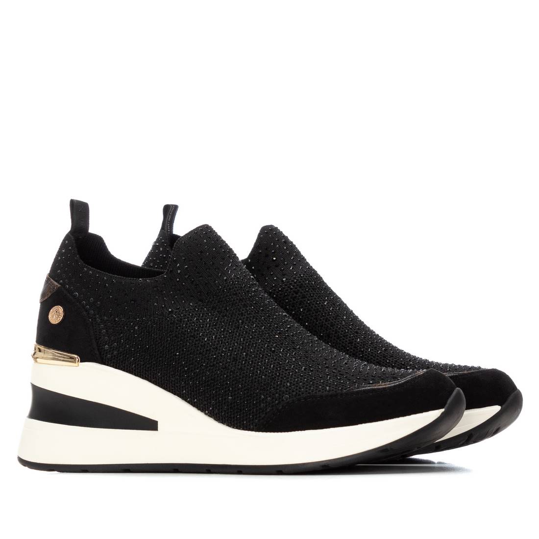 XTI Women's sneakers 144385