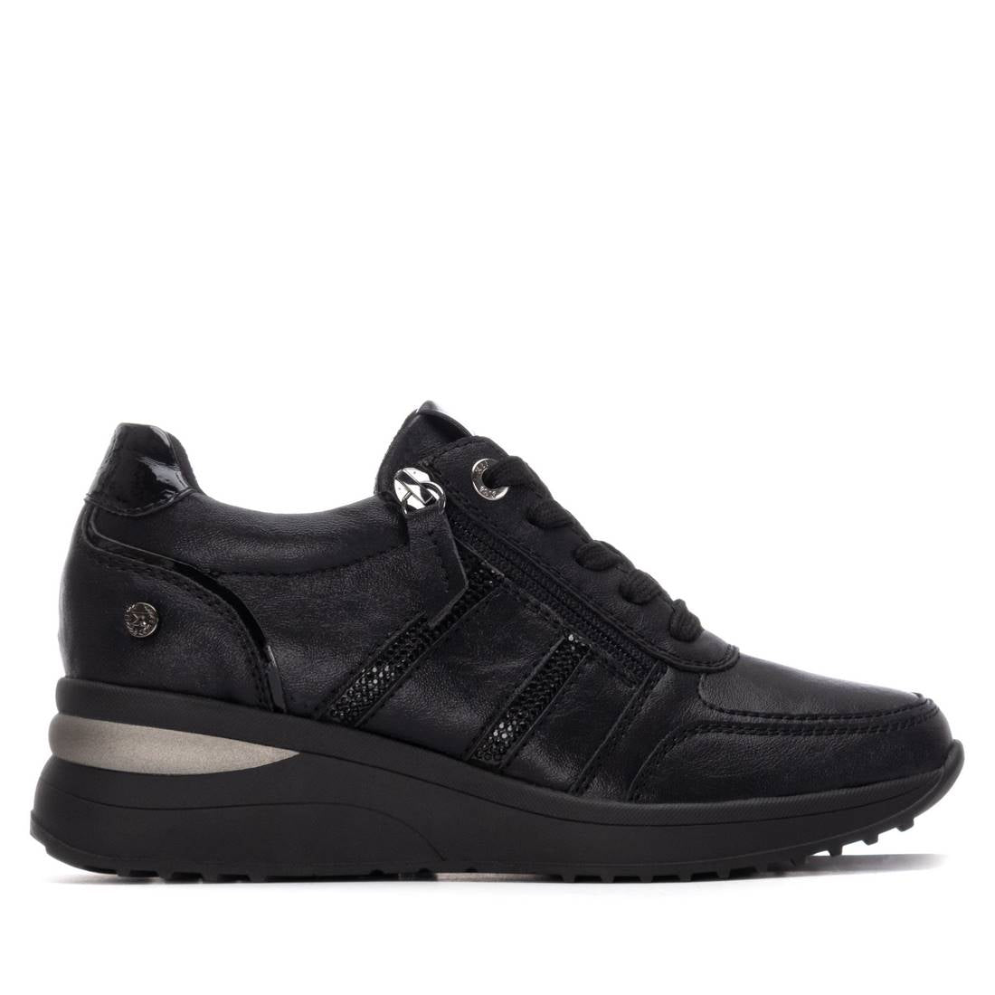 XTI Women's sneakers 144407