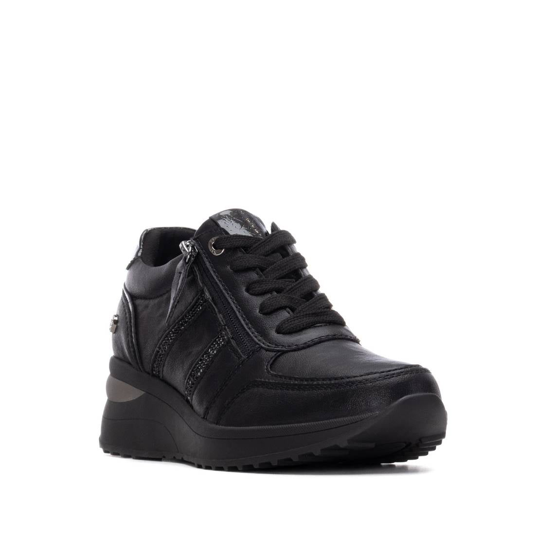 XTI Women's sneakers 144407