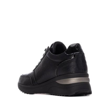 XTI Women's sneakers 144407