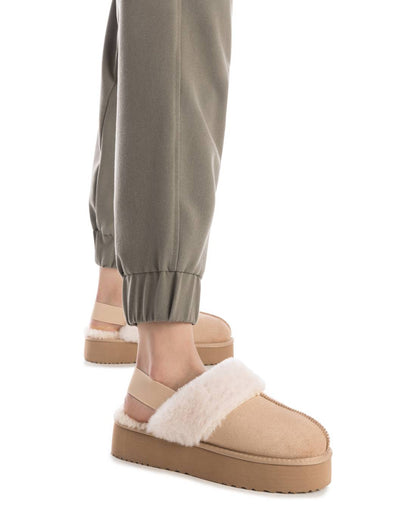 XTI Women's sneakers 144440