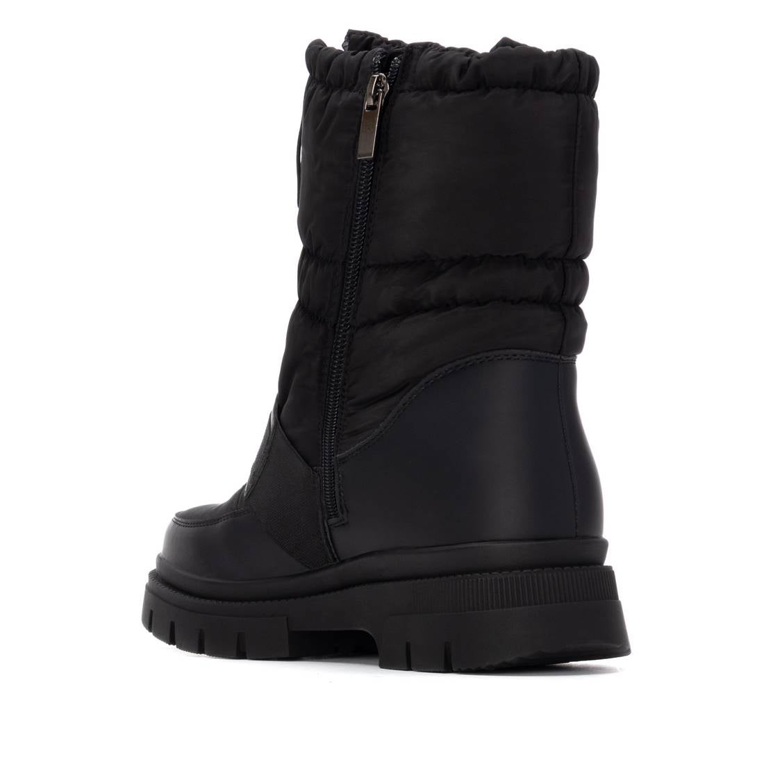 XTI Women's Weather Resistant Booties 144448