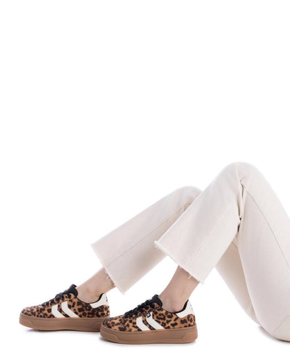 XTI Women's sneakers 144584