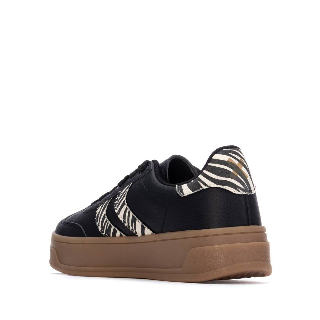 XTI Women's sneakers 144585