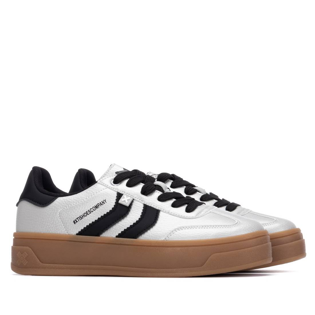 XTI Women's sneakers 144585