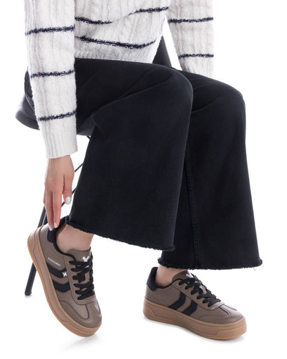 XTI Women's sneakers 144585