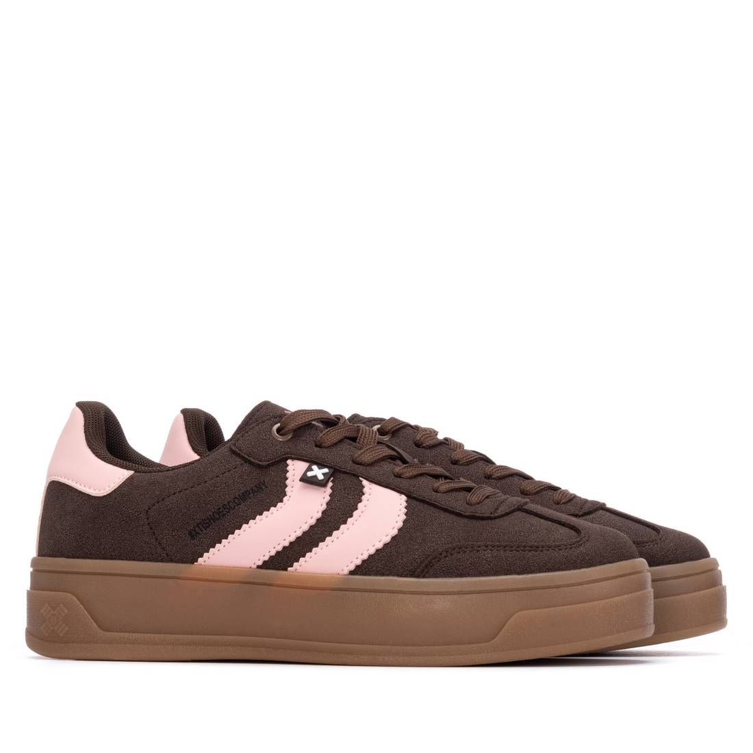 XTI Women's sneakers 144586