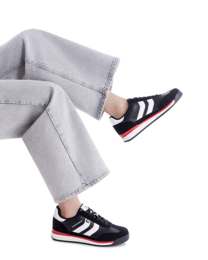 XTI Women's sneakers 144587
