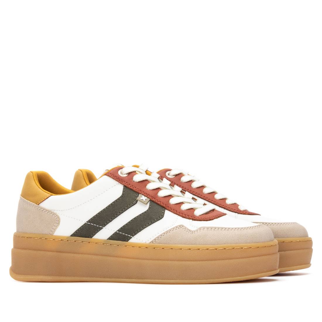 XTI Women's sneakers 144630