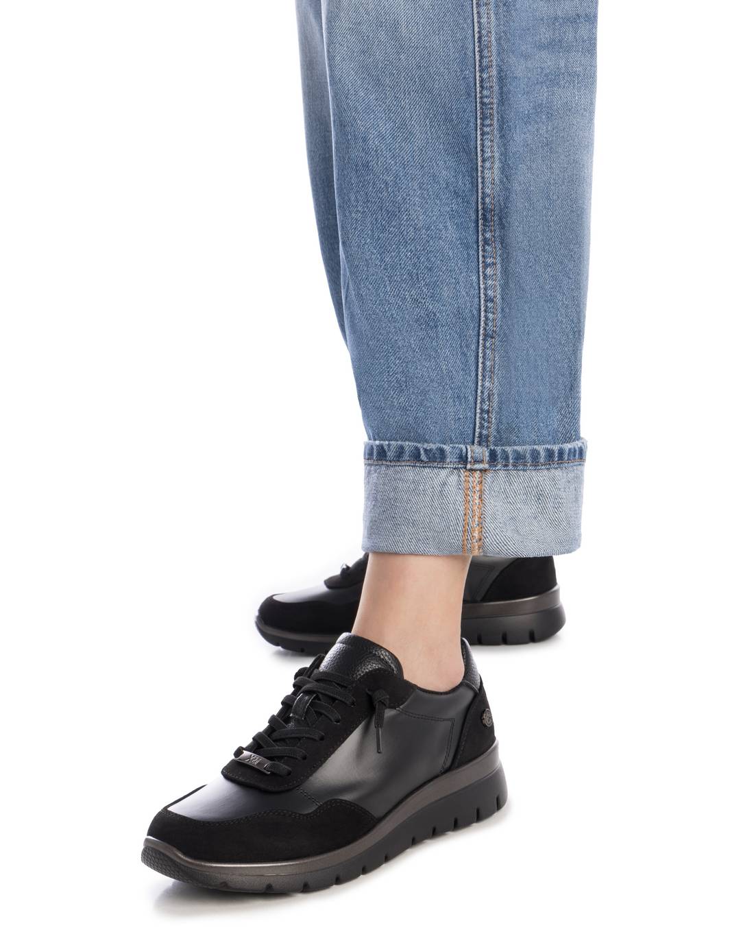 XTI Women's sneakers 144652