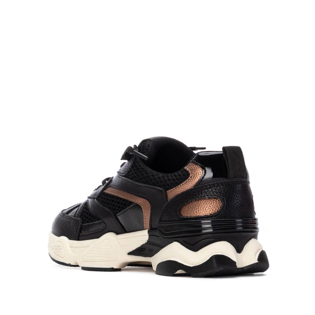XTI Women's sneakers 144653