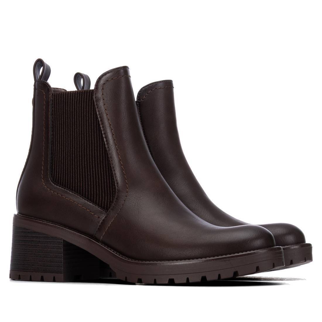 XTI Women's Casual Chelsea Booties 146086
