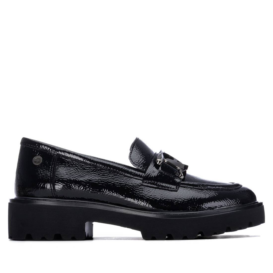 XTI Women's Casual Patent Leather Moccasins 146258
