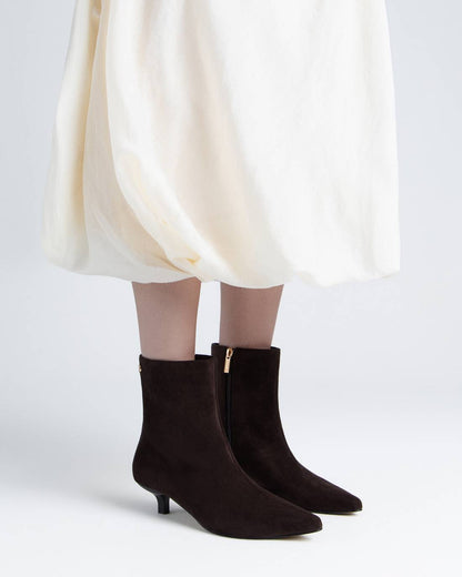 Women's Pointed Toe Suede Ankle Booties 146388