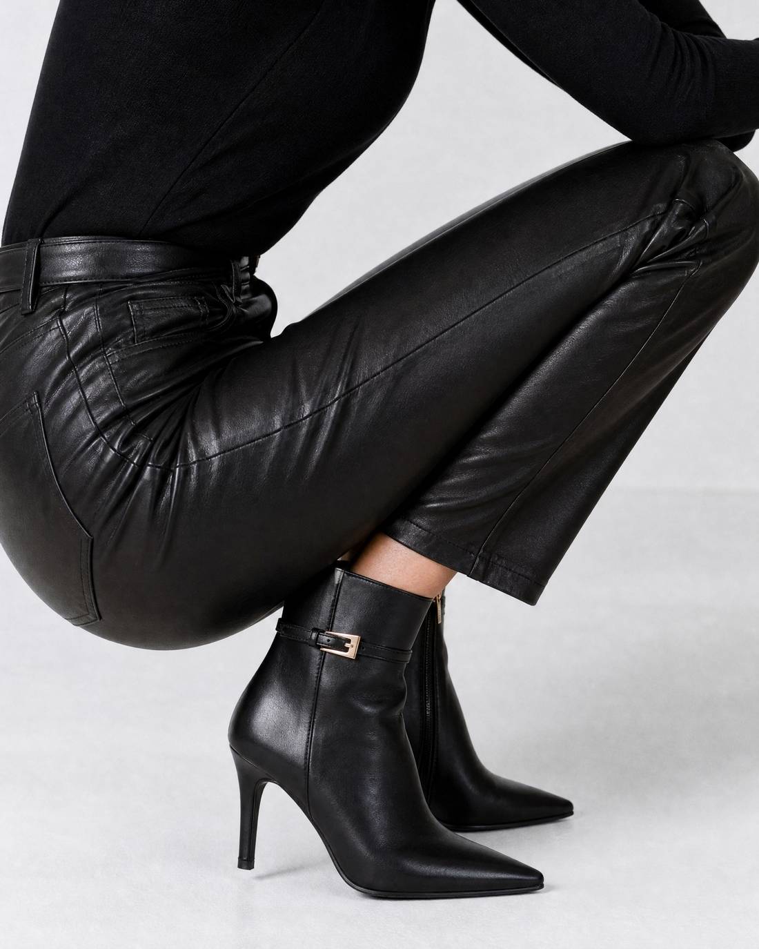 Women's Pointed Toe Ankle Booties 146465