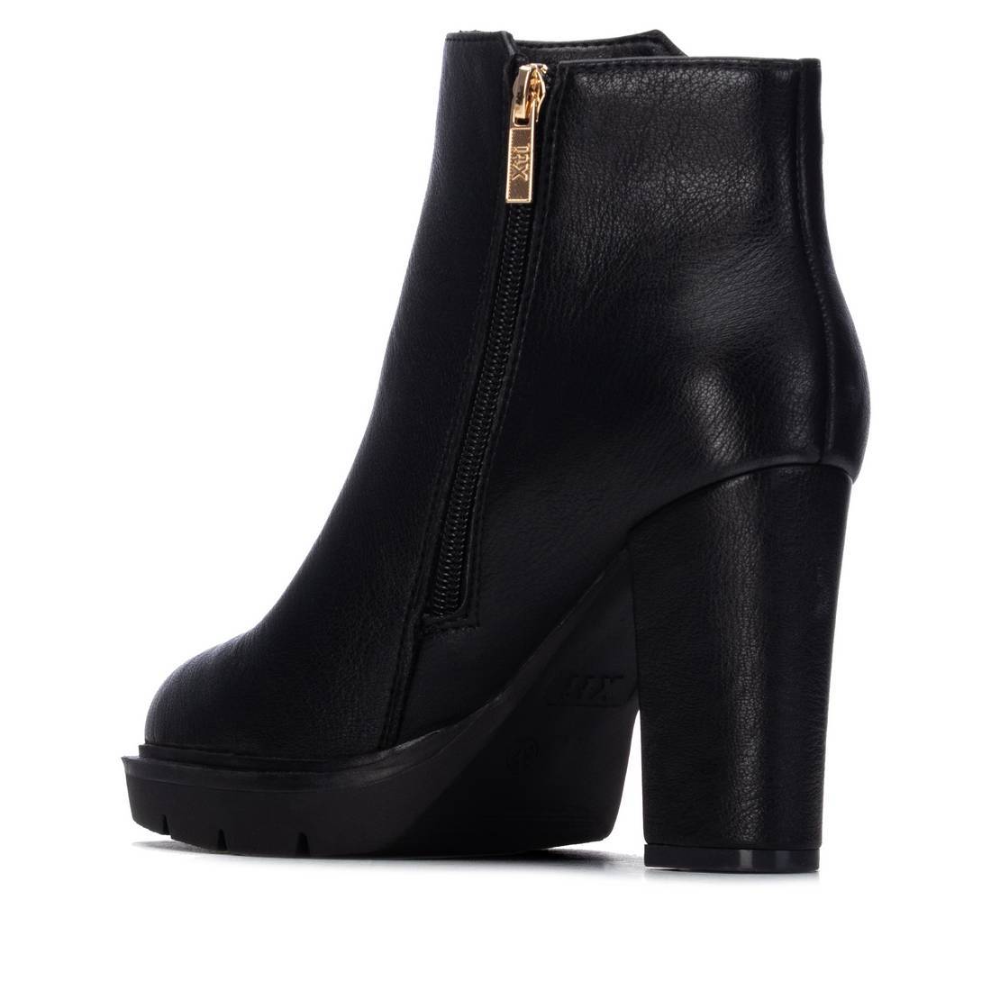 XTI Women's Casual Heeled Ankle Booties 146504