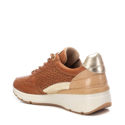 CARMELA Women's sneakers 161417 CAMEL