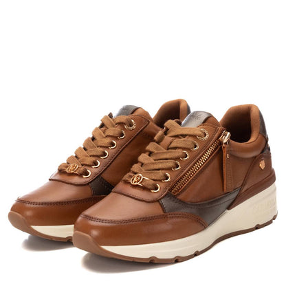 Carmela Collection Women's sneakers 161825