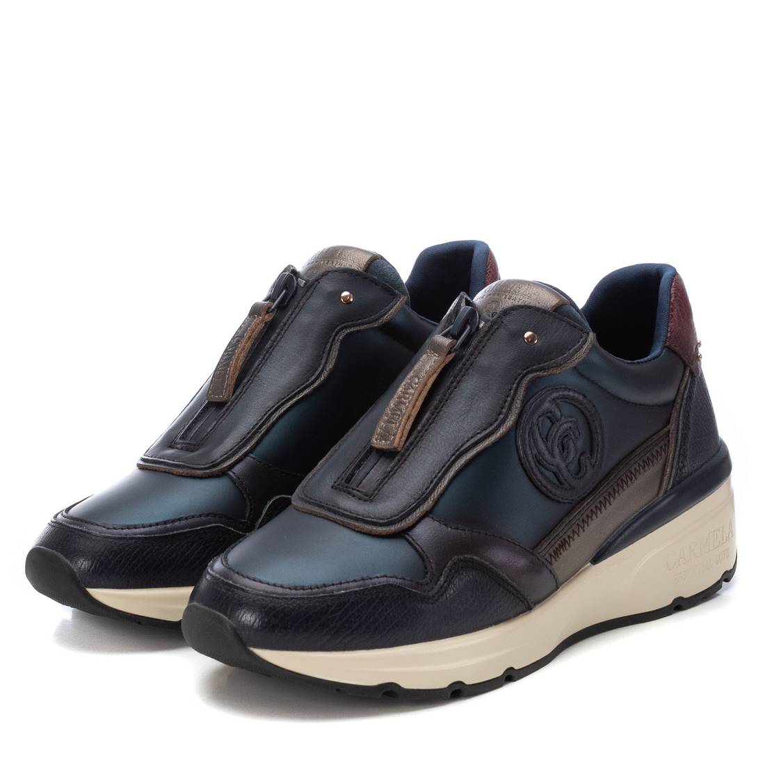Carmela Collection Women's sneakers 161830