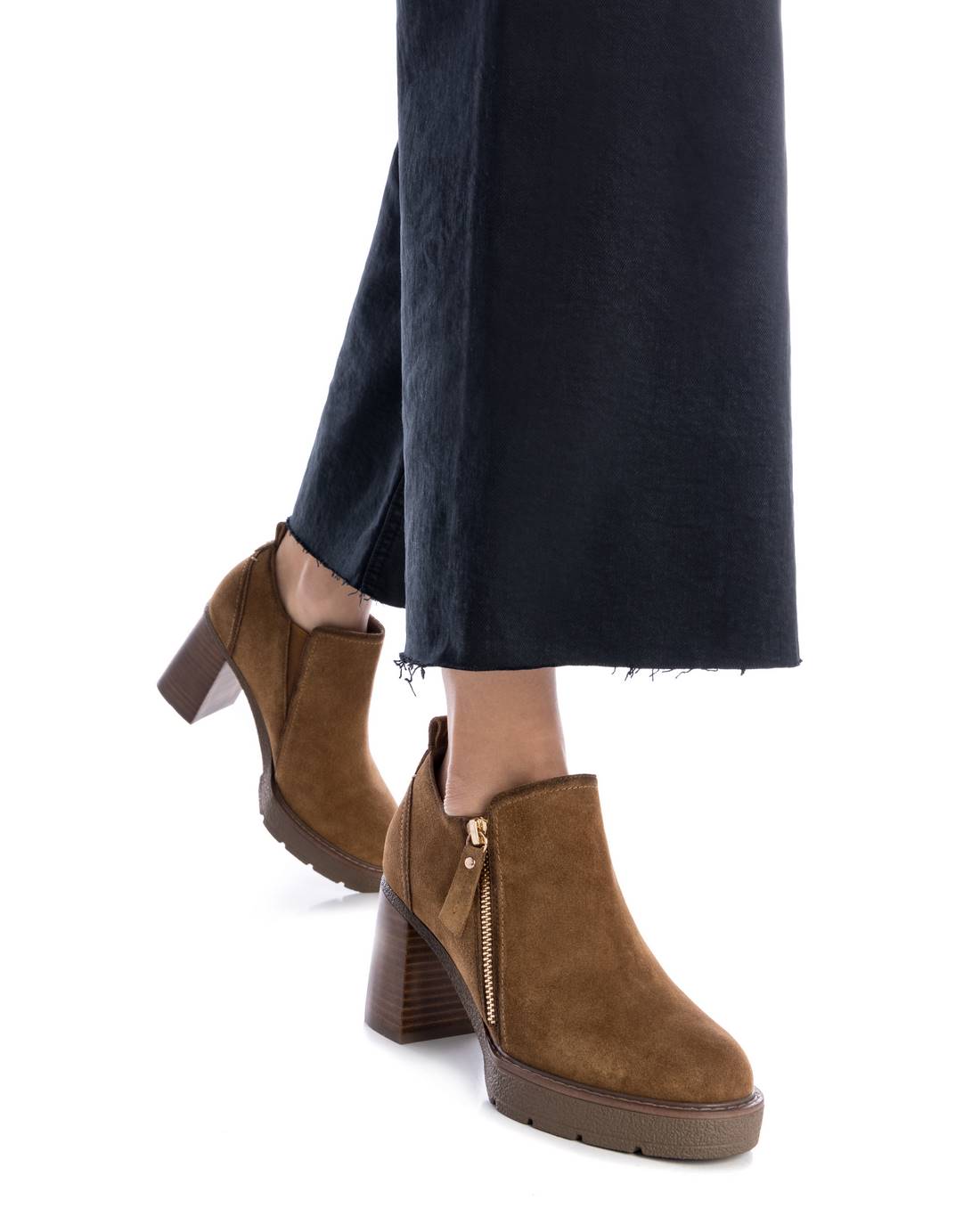 Carmela Collection Women's booties 161860