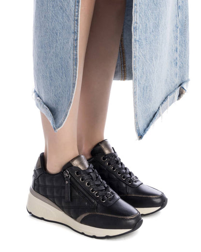 Carmela Collection Women's sneakers 161954