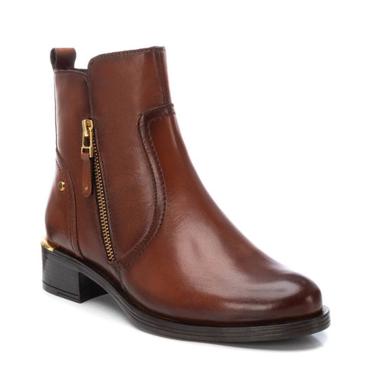Women's Leather Block Heel Ankle Booties Carmela Collection By XTI 162017