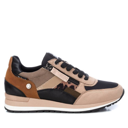 Women's Lace-Up Sneakers By XTI 170159