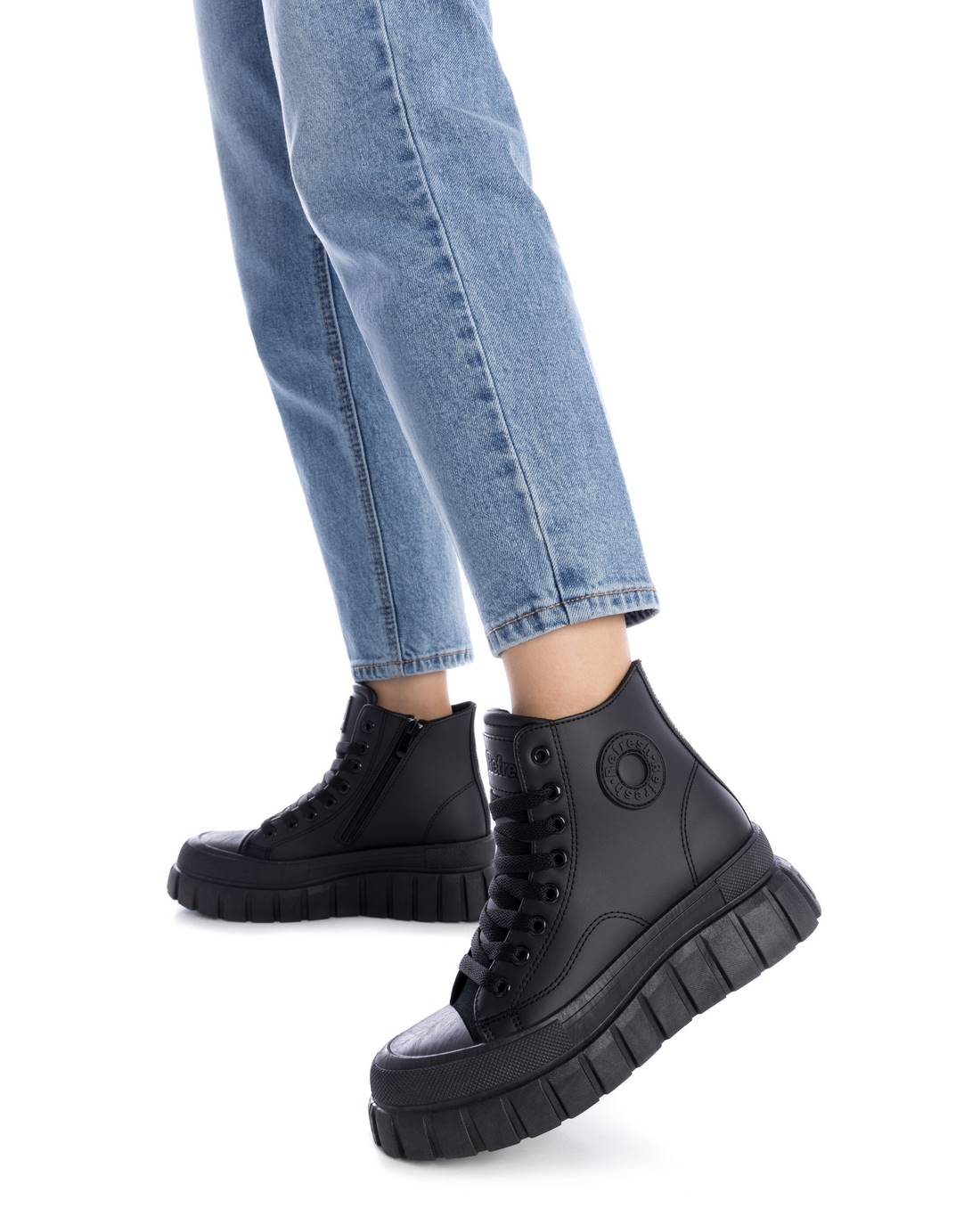 XTI Women's Casual High Top Sneakers By XTI, 172359