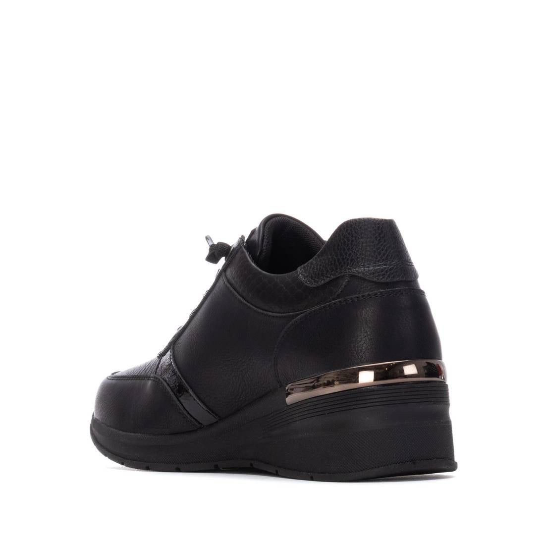 Refresh Women's sneakers 172936 By XTI