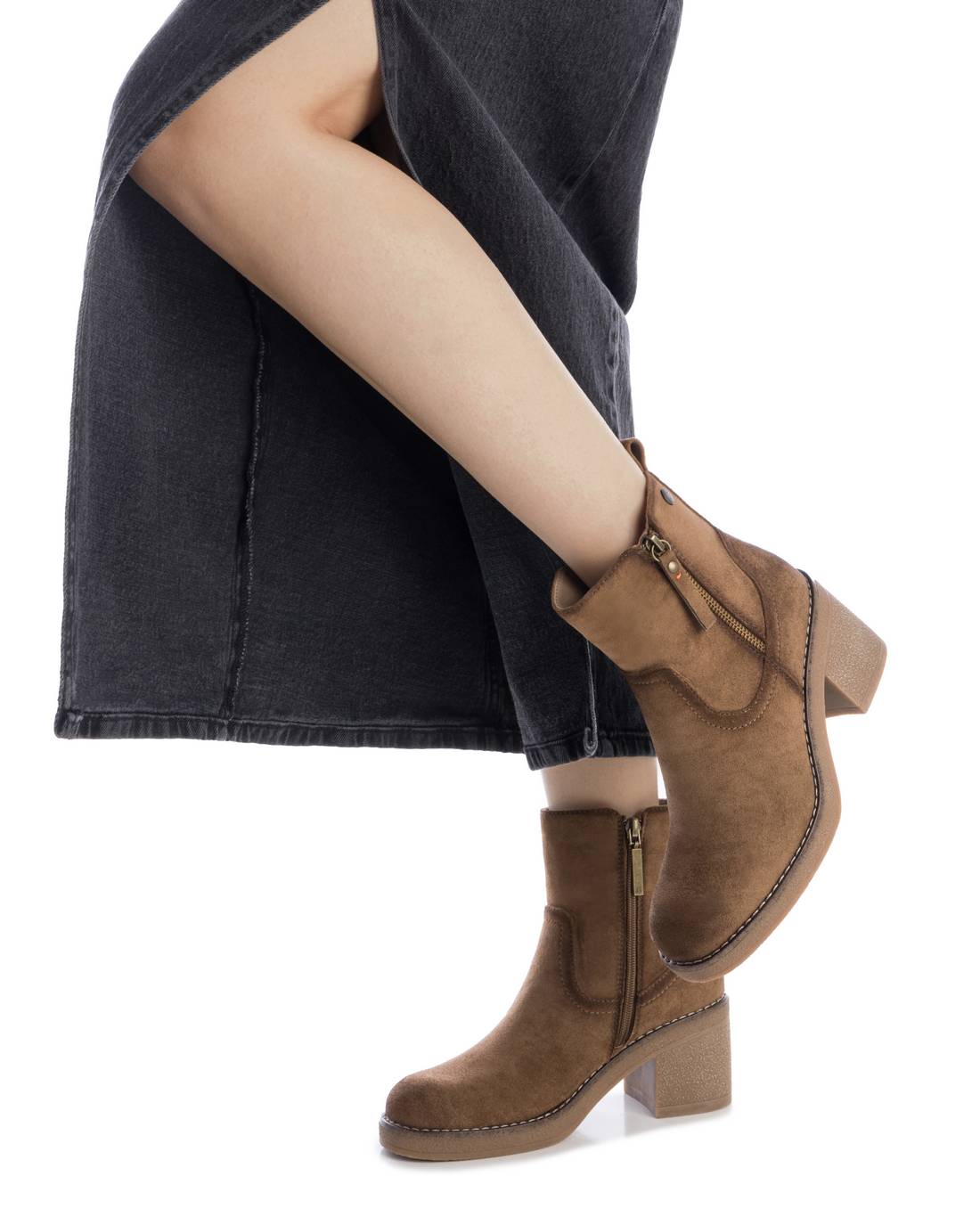 Refresh Women's booties 173038 By XTI
