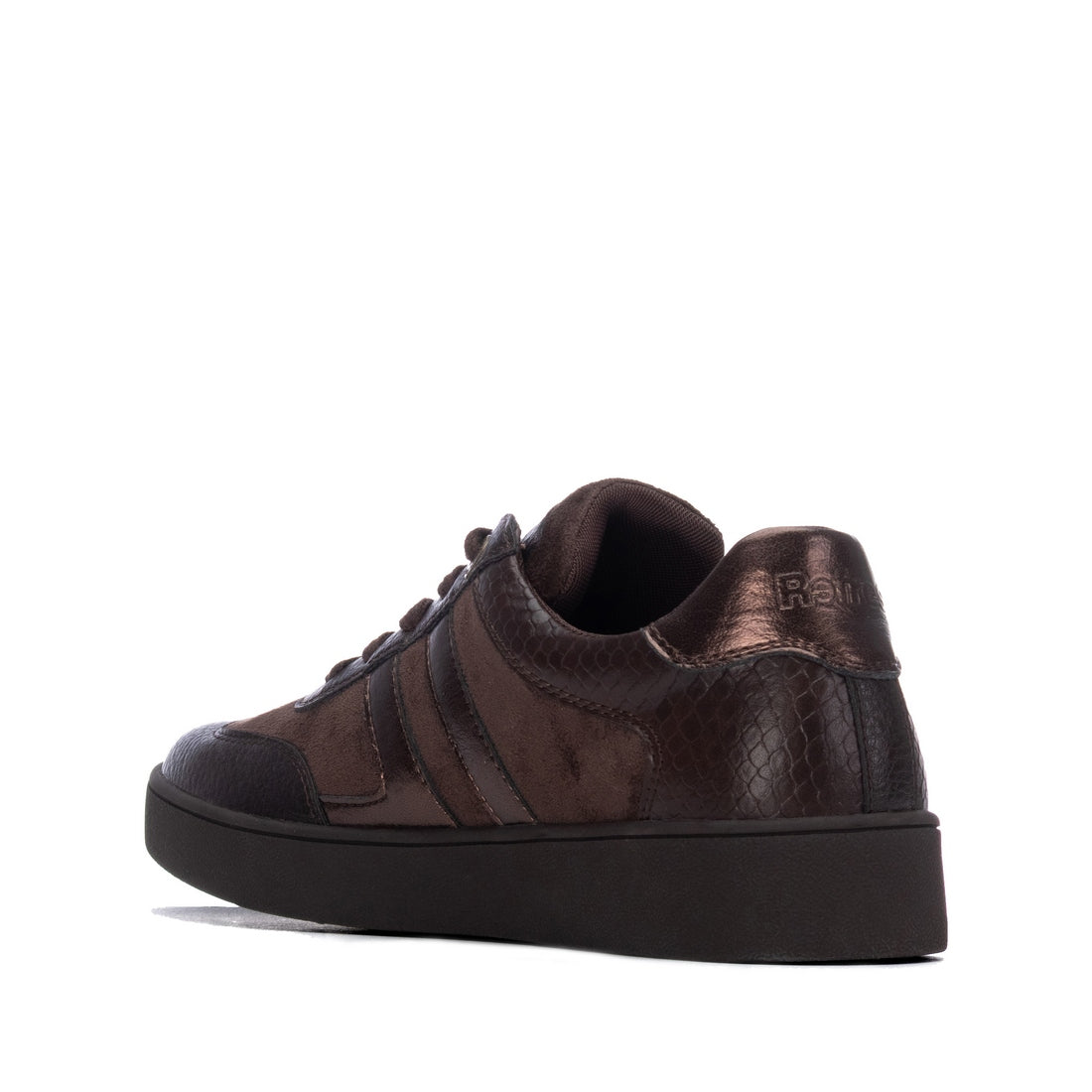 Women's Casual Suede Sneakers Refresh Collection By XTI 176085