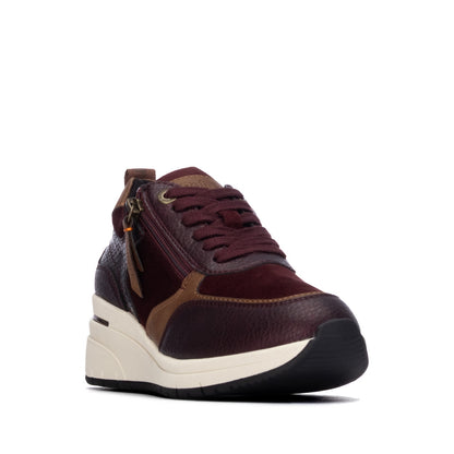 Women's Casual Wedge Sneakers Refresh Collection By XTI 176177