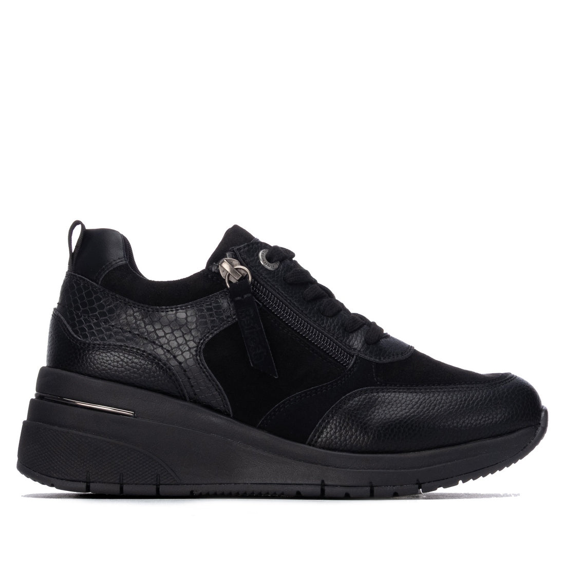 Women's Casual Wedge Sneakers Refresh Collection By XTI 176177