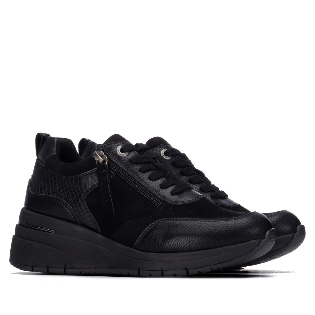 Women's Casual Wedge Sneakers Refresh Collection By XTI 176177