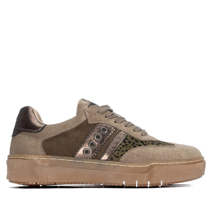 Women's Casual Suede Sneakers Refresh Collection By XTI 176240