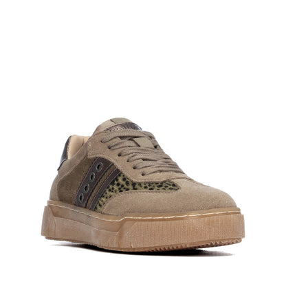 Women's Casual Suede Sneakers Refresh Collection By XTI 176240