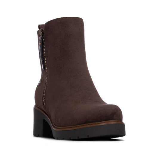 Women's Casual Suede Ankle Booties Refresh Collection By XTI 176283