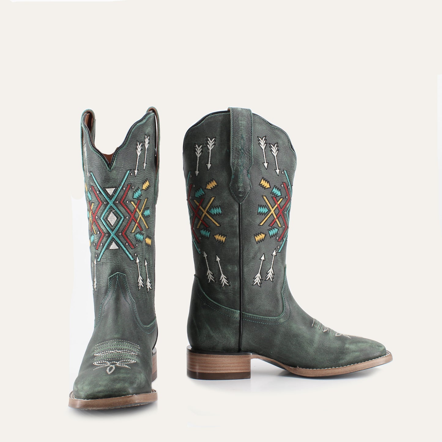 Omusa leather cowgirl boots by Buck & Brana