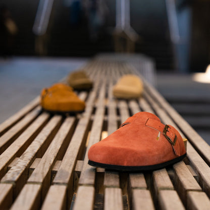 Plakton Women's Clog in Suede Blogg
