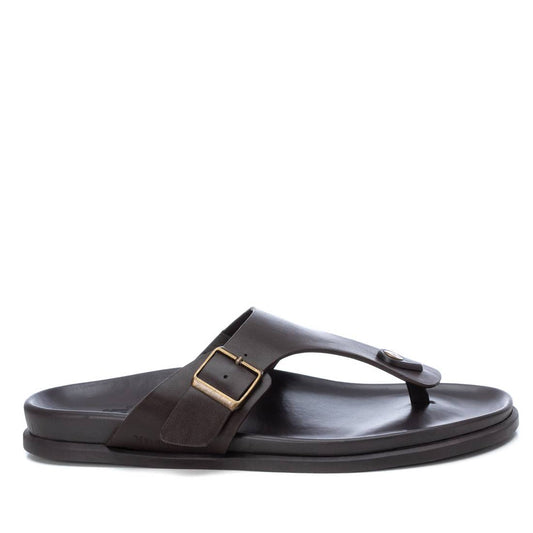 Men's Buckle Sandals By Xti-44929-Brown