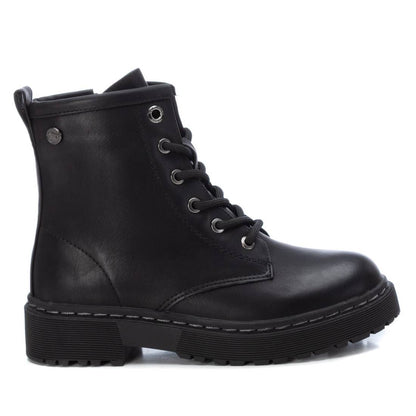 Women's Lace-up Boots By XTI 150621