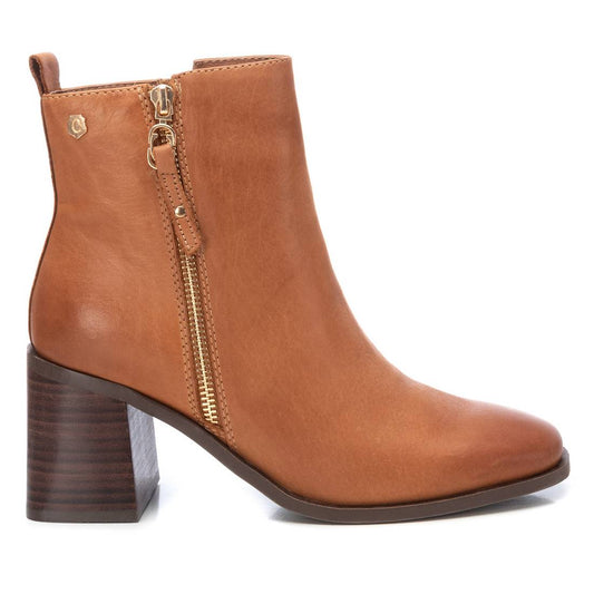 Women's Leather Booties By XTI 160929 Camel