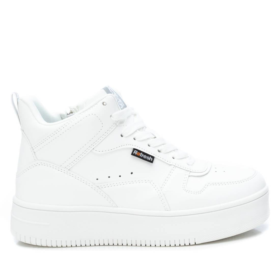 Women's High-Top Sneakers By XTI_170476_White