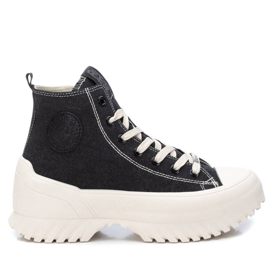 Women's Canvas Platform High-Top Sneakers By XTI_170803_Black